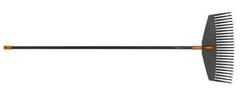 Scopa giardino solid L Fiskars